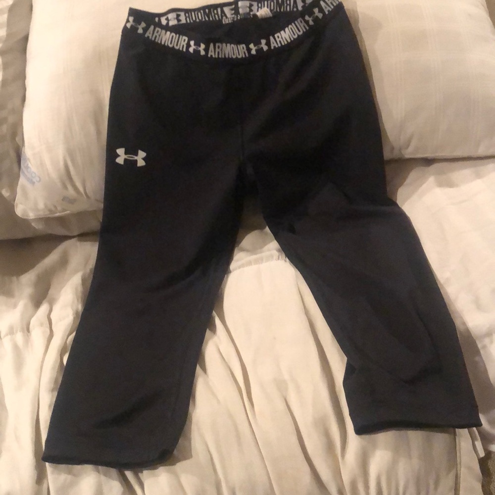under armour cropped leggings